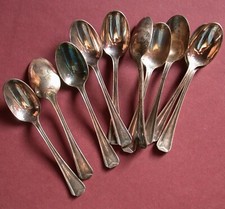 10 petites CUILLERES café