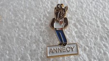 PIN S ANNECY.  ISARD CHAMOIS