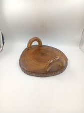 Plateau à Anse Brutaliste