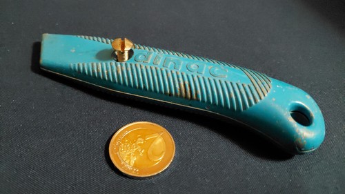 Cutter dinac vintage bleu