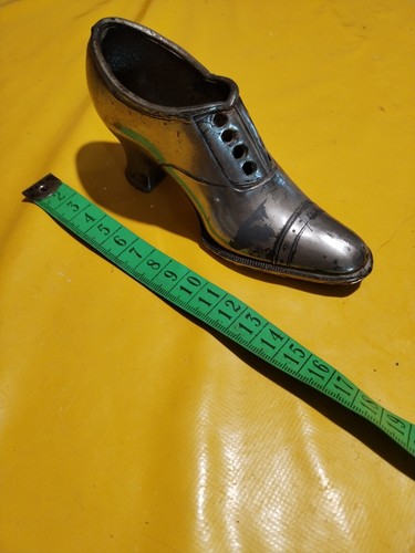 Ancienne chaussure metal - ancienne,
