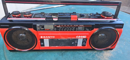 Radio cassette sanyo - sanyo, ms