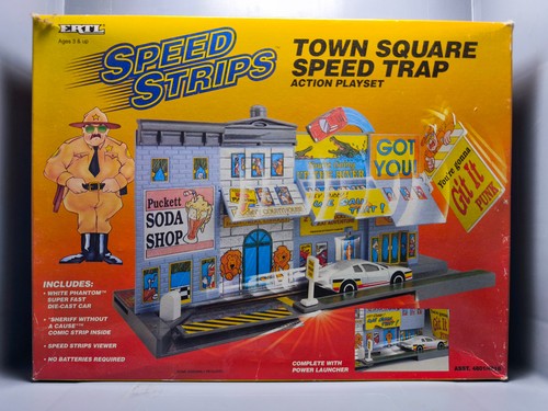 Ertl 1990 speed strips - 1990,