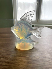 Ancien sujet figurine  poisson  en verre opalescent  Sabino Etling ?? art deco