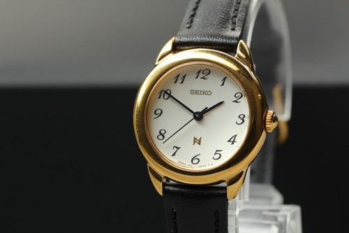 Montre femme vintage - vintage, 1996