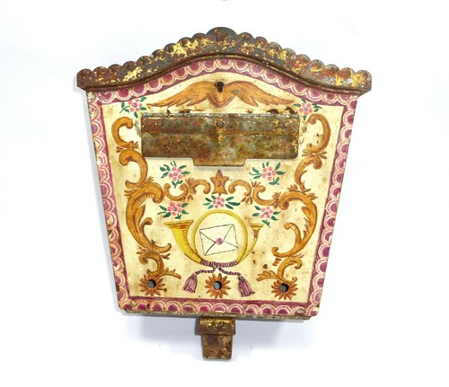 Boîte aux lettres avec clé - lettres,