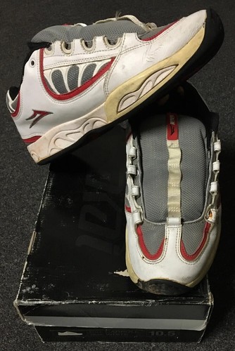 Vtg 2000 lakai - vtg, carroll