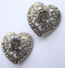 Bijou vintage boucles d'oreilles dormeuses rose en relief couleur argent  3267