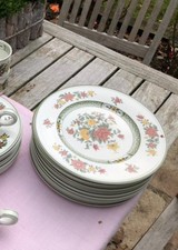 1 (12) Assiettes  Entrée