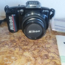 appareil photo argentique nikon F 401 X & objectif 35-70mm  AF NIKKOR. 
