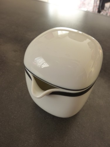 Petit pot lait crémier - pot,