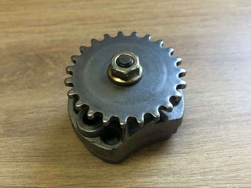 Une pompe huile piece - a,