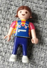 PERSONNAGE BONHOMME PLAYMOBIL - FILLETTE AVEC SALOPETTE