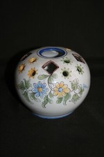 Vase en faïence de Nevers -