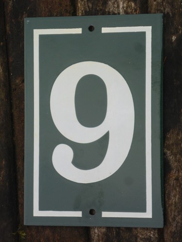 Plaque emaillee numero rue - numero,