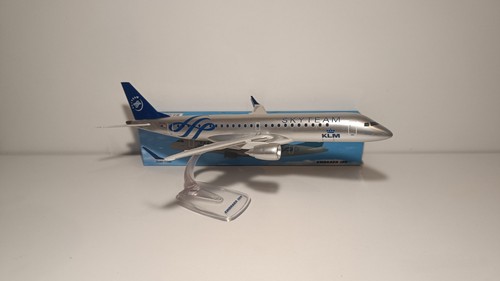 Maquette avion embraer - maquette, d'avion