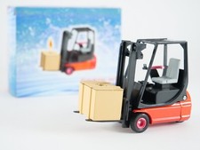 Forklift smoking set briquet