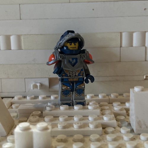 Lego minifigures nexo - -,