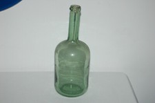 ANCIENNE  BOUTEILLE EN VERRE SOUFFLE BULLE  VERT VERRERIE 26,5 cm