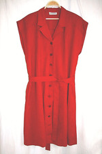  Robe sans manches T46 marque PAUL MAUSNER, NEUVE et sa ceinture  