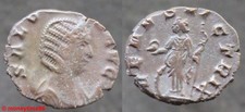 Romaine ! antoninen de cuivre de SALONINE revers VENUS VICTRIX, en TB
