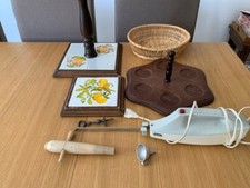 Lot pour cuisine, couteau électrique....