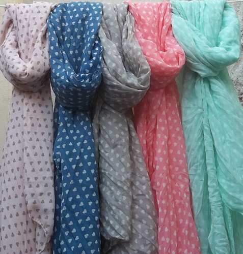 Foulard motif coeurs chèche - foulard, coeurs,