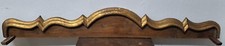 Ancienne corniche de meuble ou