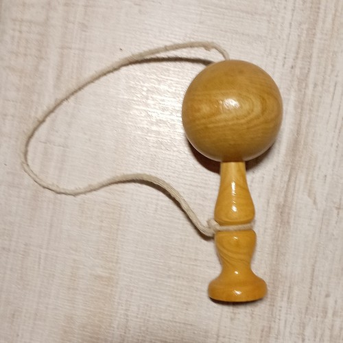 Bilboquet bois avec boule - bilboquet,