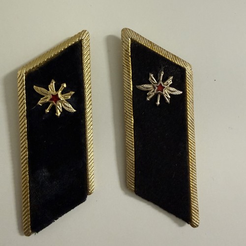 Insignes pattes col - insignes,
