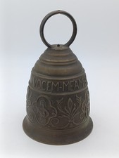Cloche ancienne en fonte patinée bronze VOCEM MEAM AUDI QUI ME TANGIT – XIXe/XXe