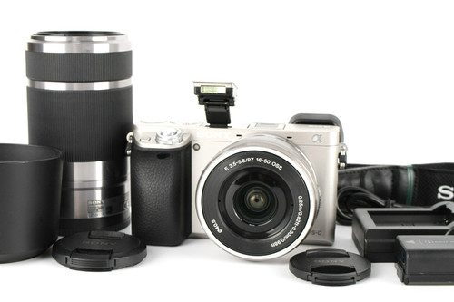 Comme neuf sony a6000 - neuf],