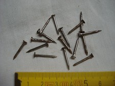 clous de cordonnier 1,6 par 17 mm bandes crantées sabots de bois (25 g) (réf 2)