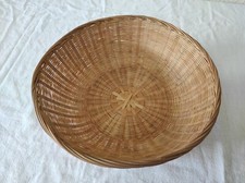 Ancienne Corbeille à pain en osier 23cm de diamètre par  7,5cm de haut