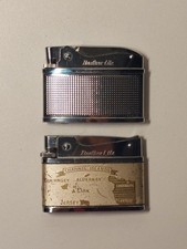 Lot 2 briquets Brother-lite ‘Gas’ différents, un avec habillage Channel Islands