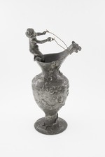  aiguière en étain , Emile Guillemin ( 1841-1907)