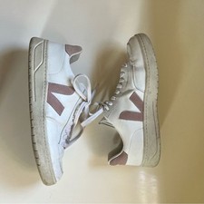 Veja Sneakers V-12 Low Top