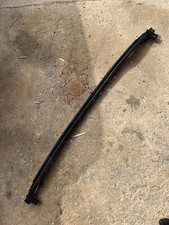 SUPPORT DE BAIE DE PARE BRISE