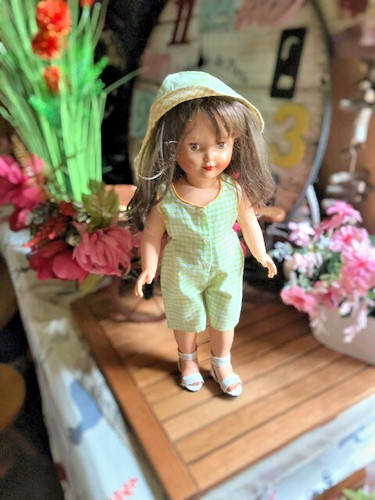 Robe neuve poupee mode - ,