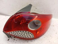 Feu arriere principal droit