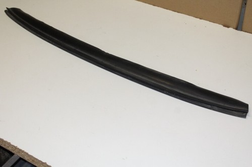 Joint dessus radiateur - dessus,