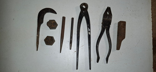 Lot outils et objets - outils,