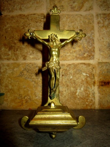 Xviii benitier bronze crucifix - bronze,