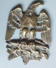 ANCIENNE PLAQUE EN BRONZE - SECOND EMPIRE ? AIGLE TETE A DROITE