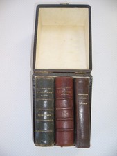 COFFRET 3 MISSELS PAROISSIEN