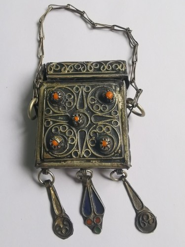 Porte coran berbère - , métal
