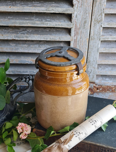 Ancien pot gres fermeture - pot,