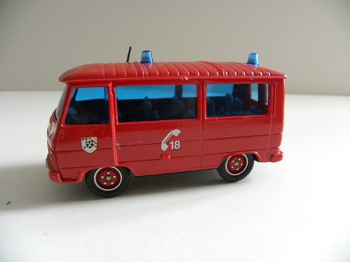 Pompier peugeot j9 - pompier,