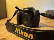 Nikon D90 + 18-105mm VR + 35mm