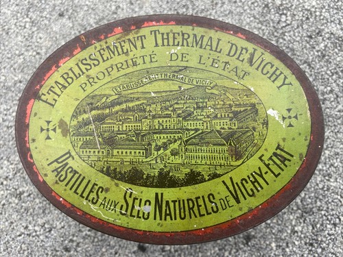 Ancienne boîte verte - ancienne,